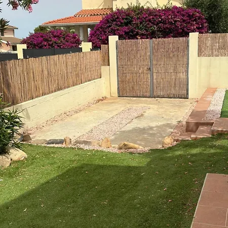 Villa Oliva In Quartu Sant Elena, Capitana, With Big Garden And Sea View! * Capitana