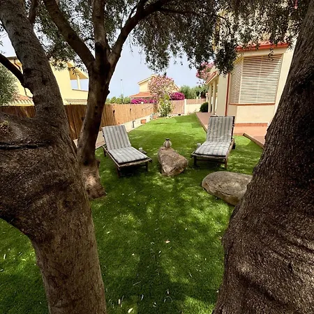 Villa Oliva In Quartu Sant Elena, Capitana, With Big Garden And Sea View!