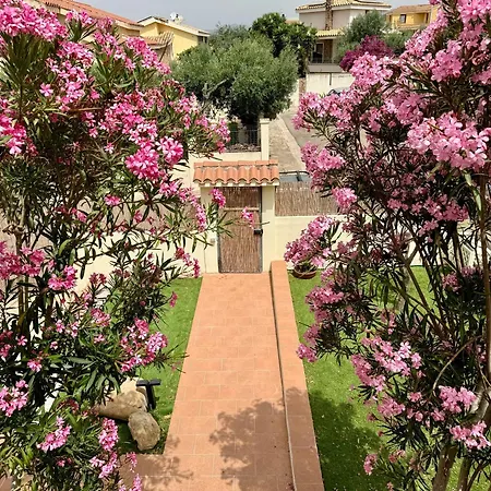 Villa Oliva In Quartu Sant Elena, Capitana, With Big Garden And Sea View! *