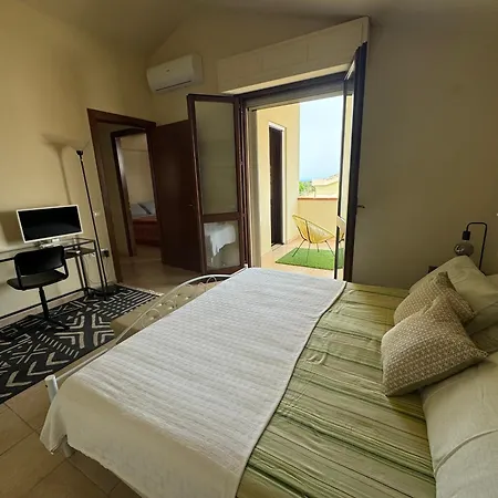 Villa Oliva In Quartu Sant Elena, Capitana, With Big Garden And Sea View!