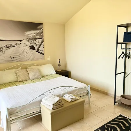 Villa Oliva In Quartu Sant Elena, Capitana, With Big Garden And Sea View! Holiday home