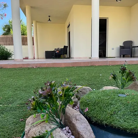 Villa Oliva In Quartu Sant Elena, Capitana, With Big Garden And Sea View!